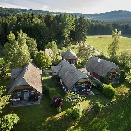 Ferienhauser Paunger * Miesenbach (Styria)