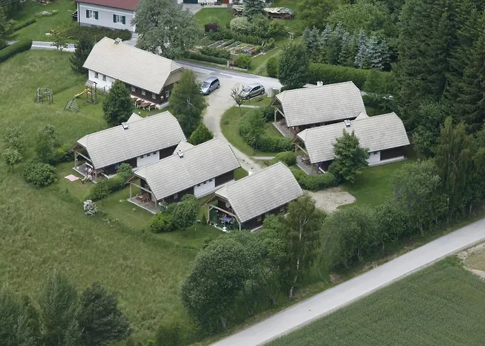 Nyaraló Ferienhaeuser Paunger *